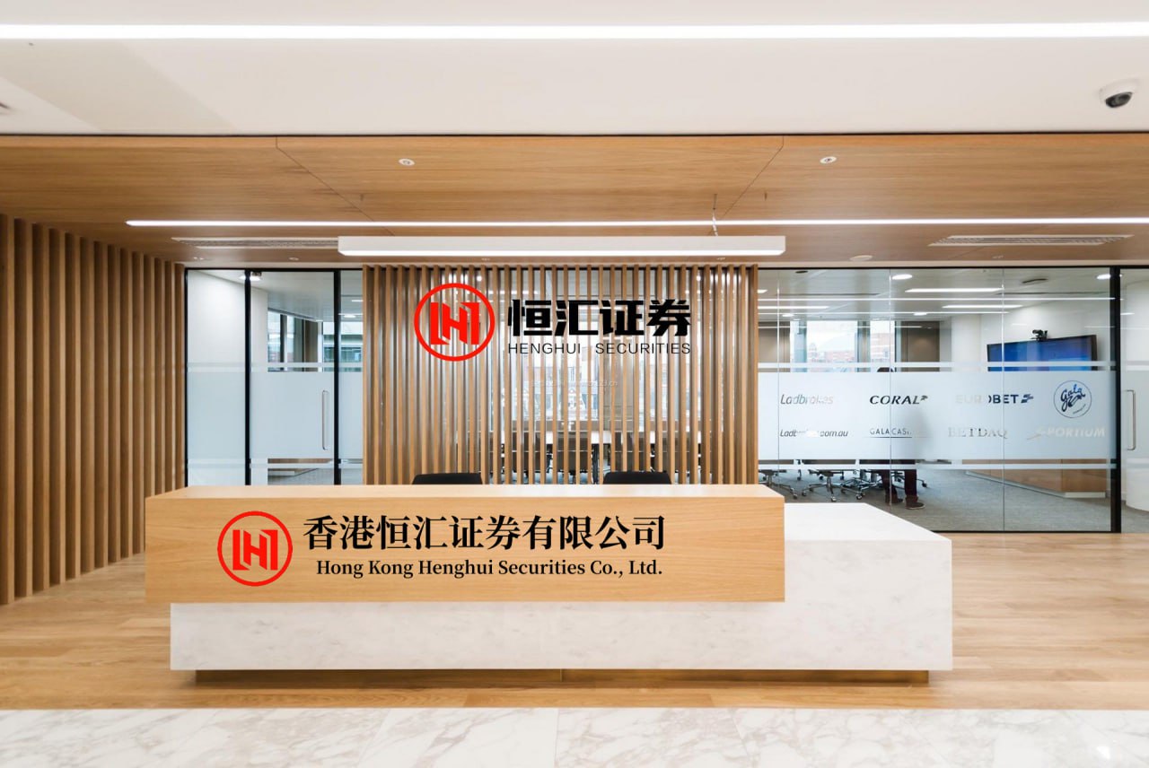 金控配资· 112亿欧！穆帅下课反创下新纪录，两大球队有意，新赛季回归英超